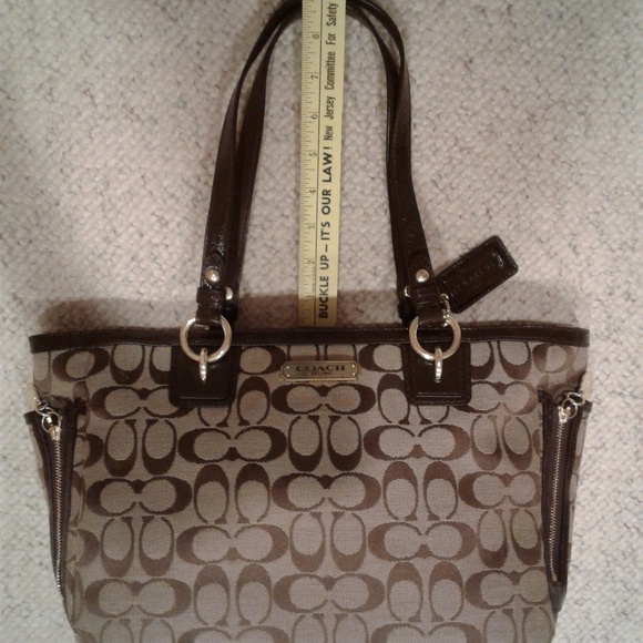 Coach Signature Jacquard Handbag - Picture 4 of 5